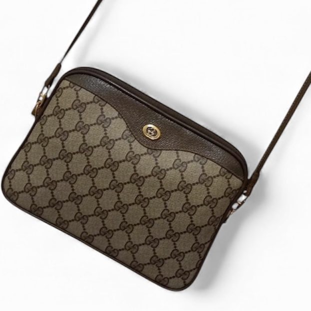 【GUCCI ショルダーバッグ】弘前市