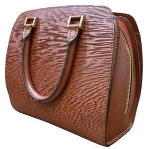 Louis Vuitton ポンヌフ エピ M52058