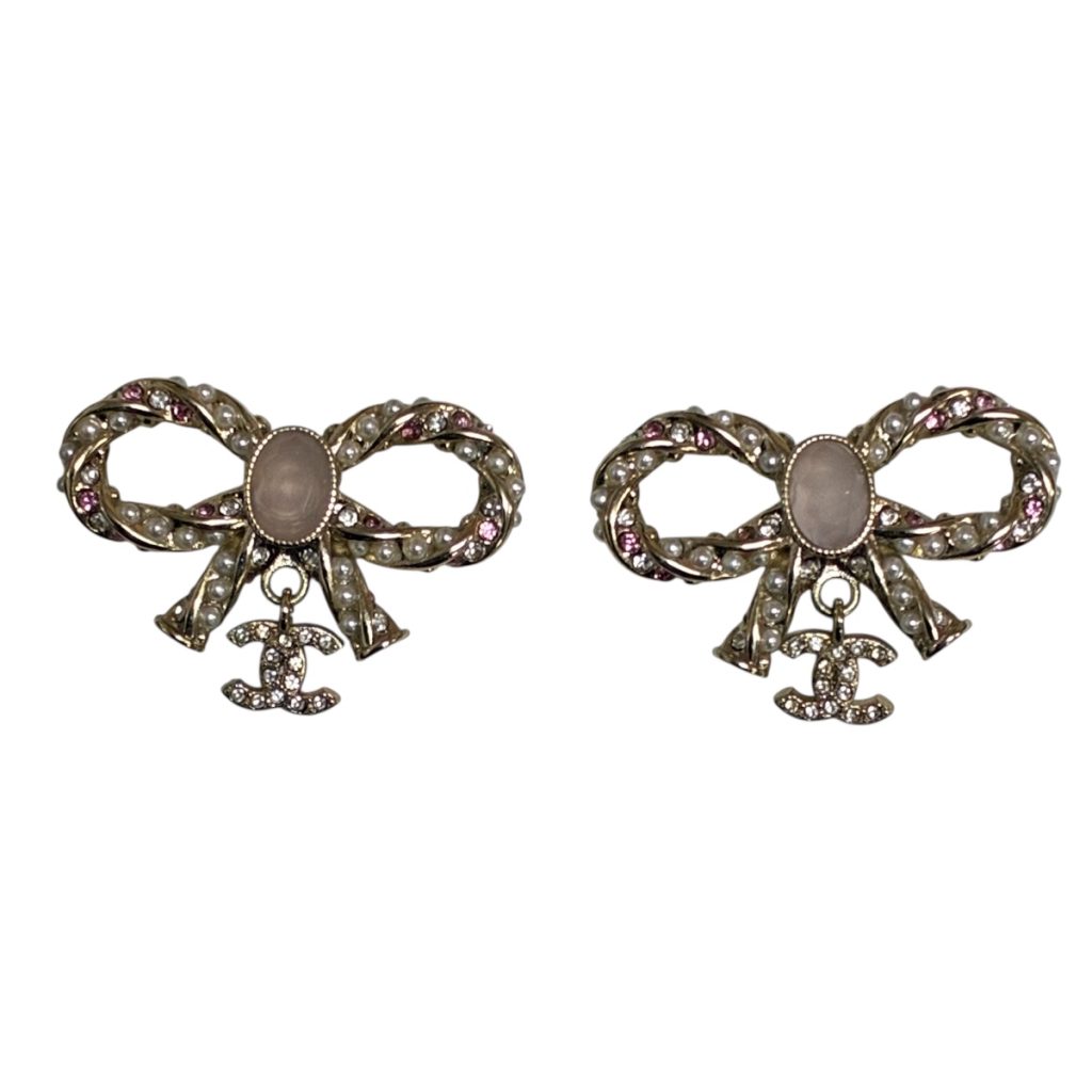 CHANEL リボンモチーフ ピアス