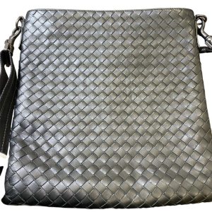 【ボッテガヴェネタ　イントレチャート/ブランド・ハイブランド・バッグ・サコッシュ・メンズ・レディース】