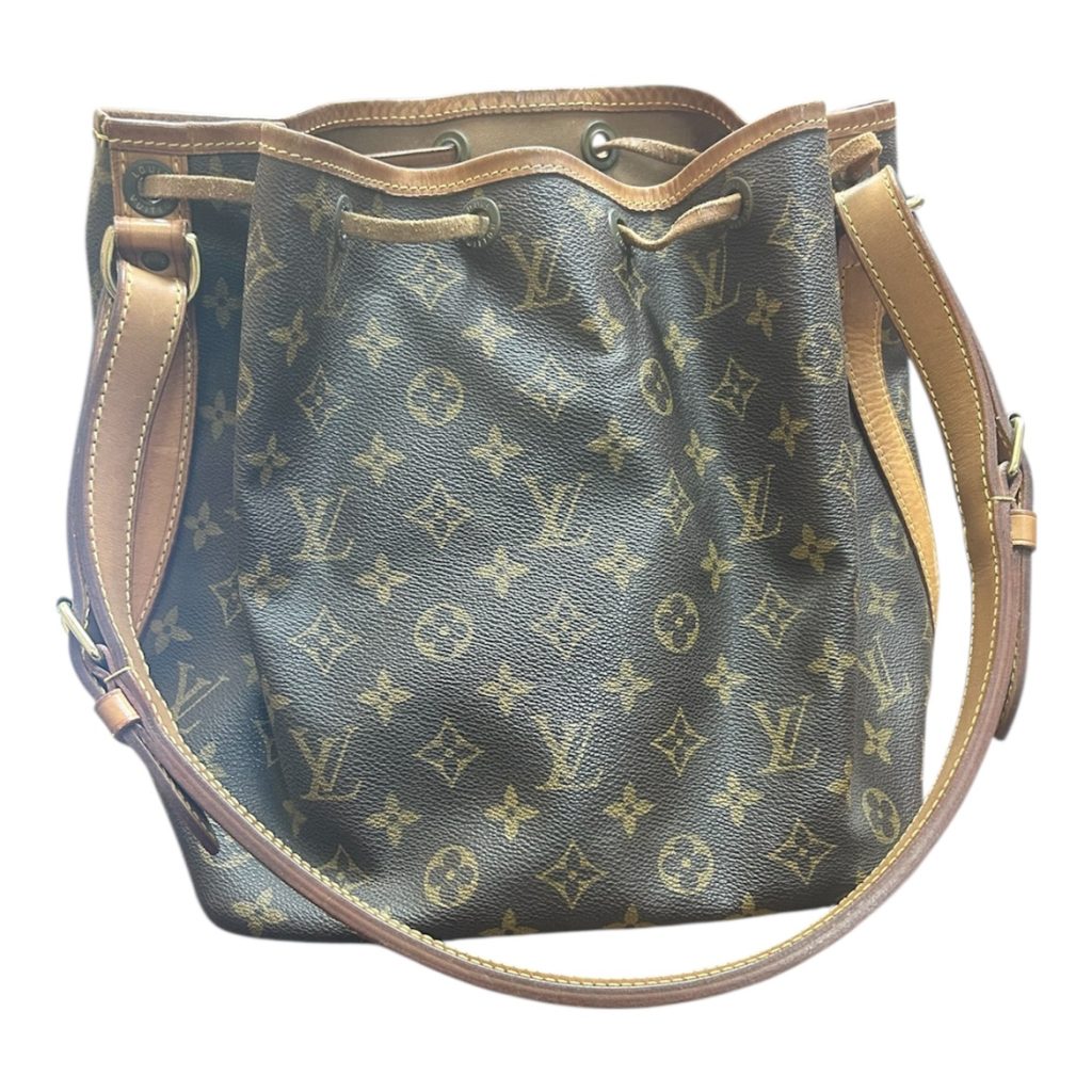 Louis Vuitton　モノグラム　ノエ　M42226