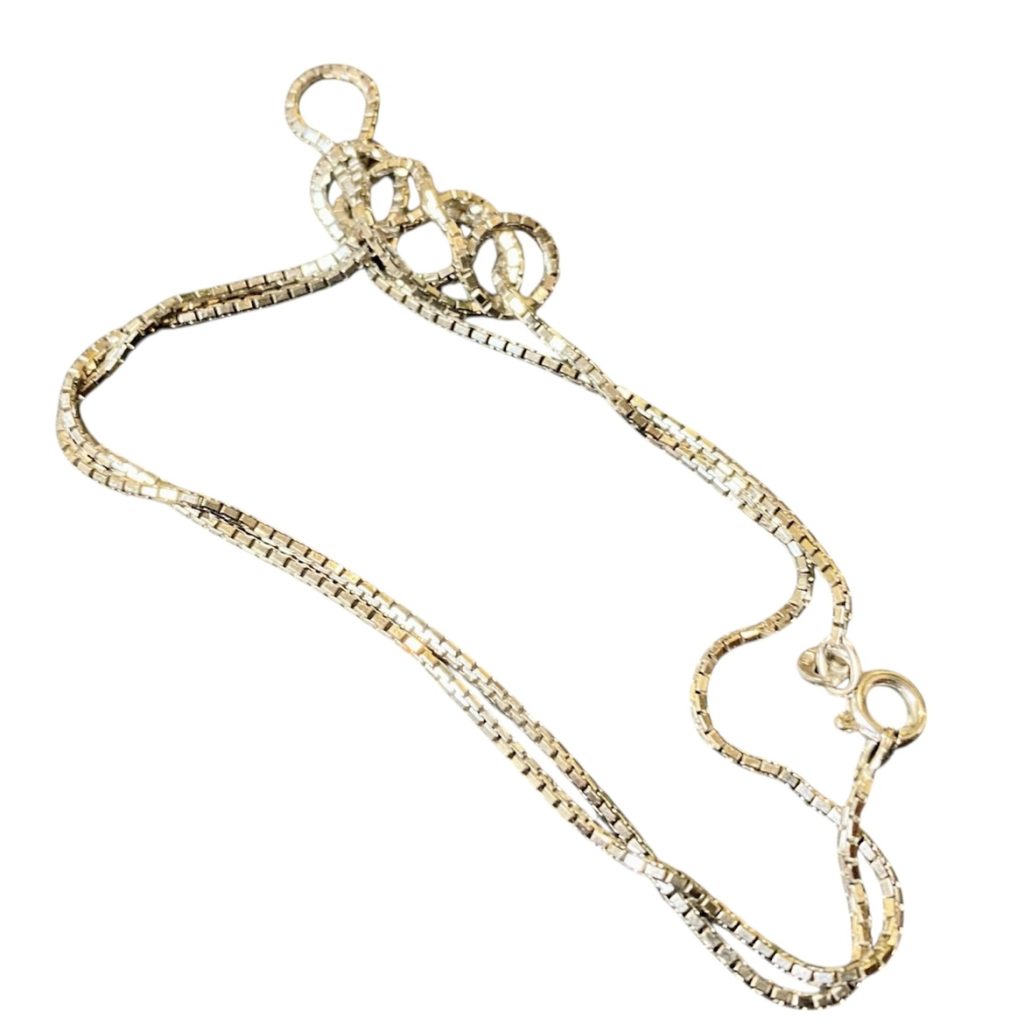 Pt900（プラチナ900）ネックレス