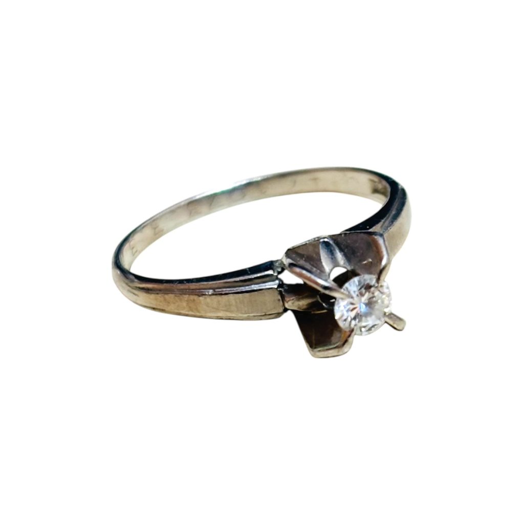 Pt900　プラチナ　リング　ダイヤモンド付き