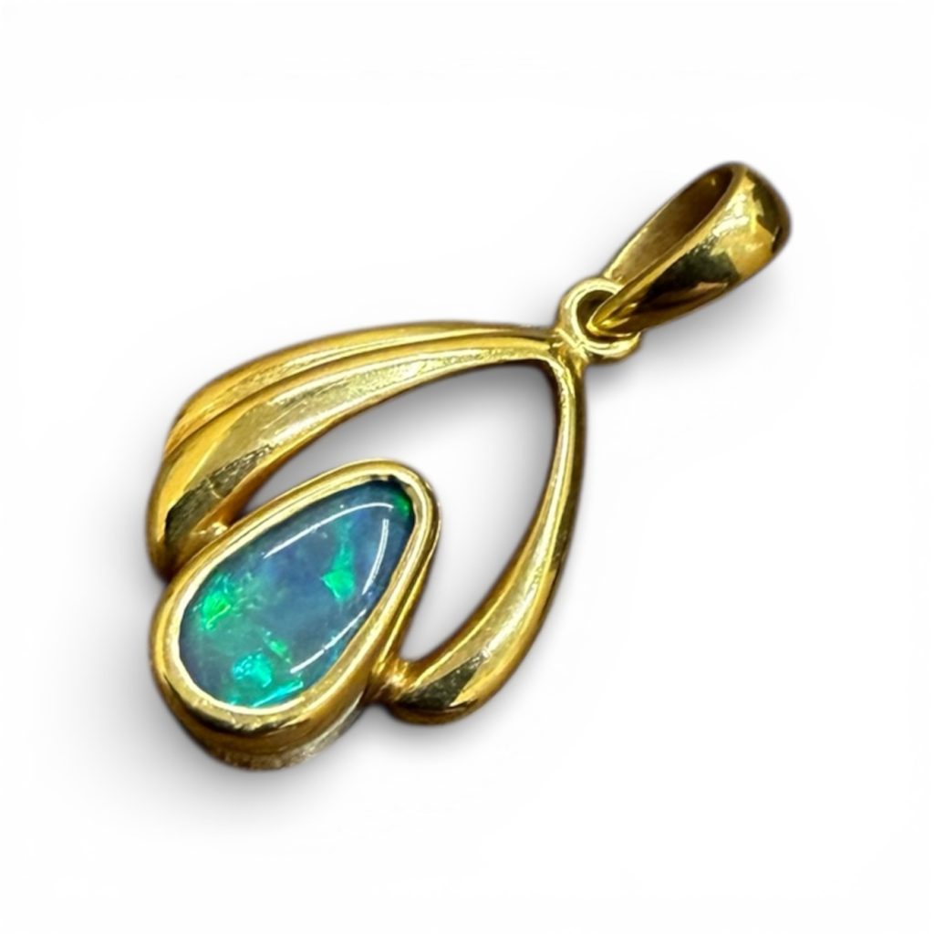 K18 トップ アクセサリー（18金）