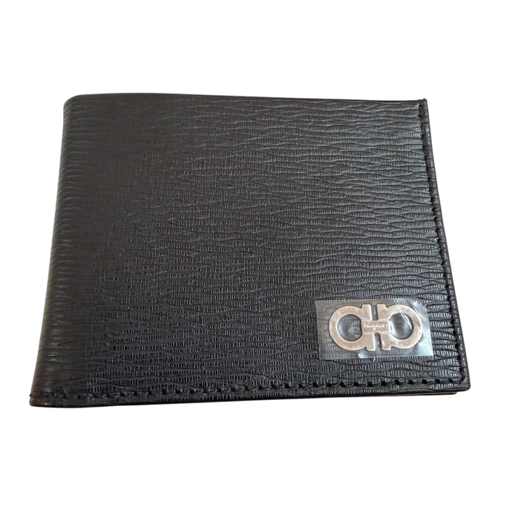 Salvatore Ferragamo サルヴァトーレ フェラガモ ウォレット 東根市