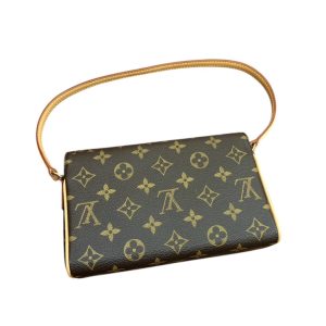 Louis Vuitton ルイヴィトン レシタル