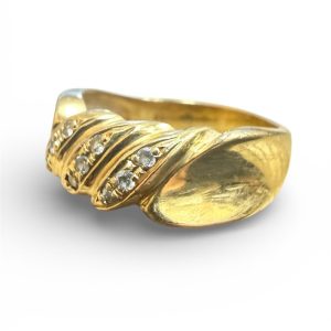 K18（18金）ダイヤモンド付きリング