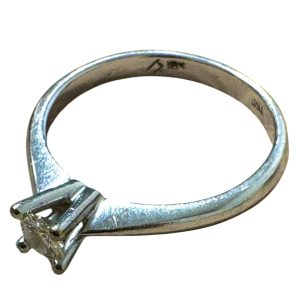 18K ダイヤモンド リング