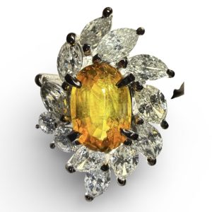 Pt900リング（イエローサファイア、メレダイヤ計1.13ct）