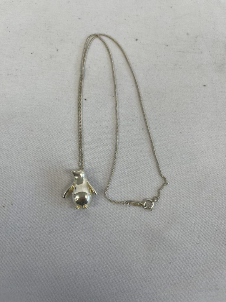 ティファニー ペンギンネックレス