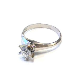 Pt900 ダイヤリング