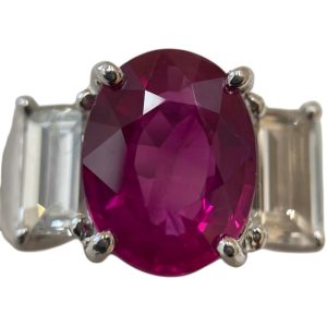 Pt900 プラチナ ルビー1.84ct  メレダイヤ0.44ct