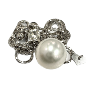ネックレス　アクセサリー　金　K18　18金　ホワイトゴールド　パール　宝石　ダイヤモンド