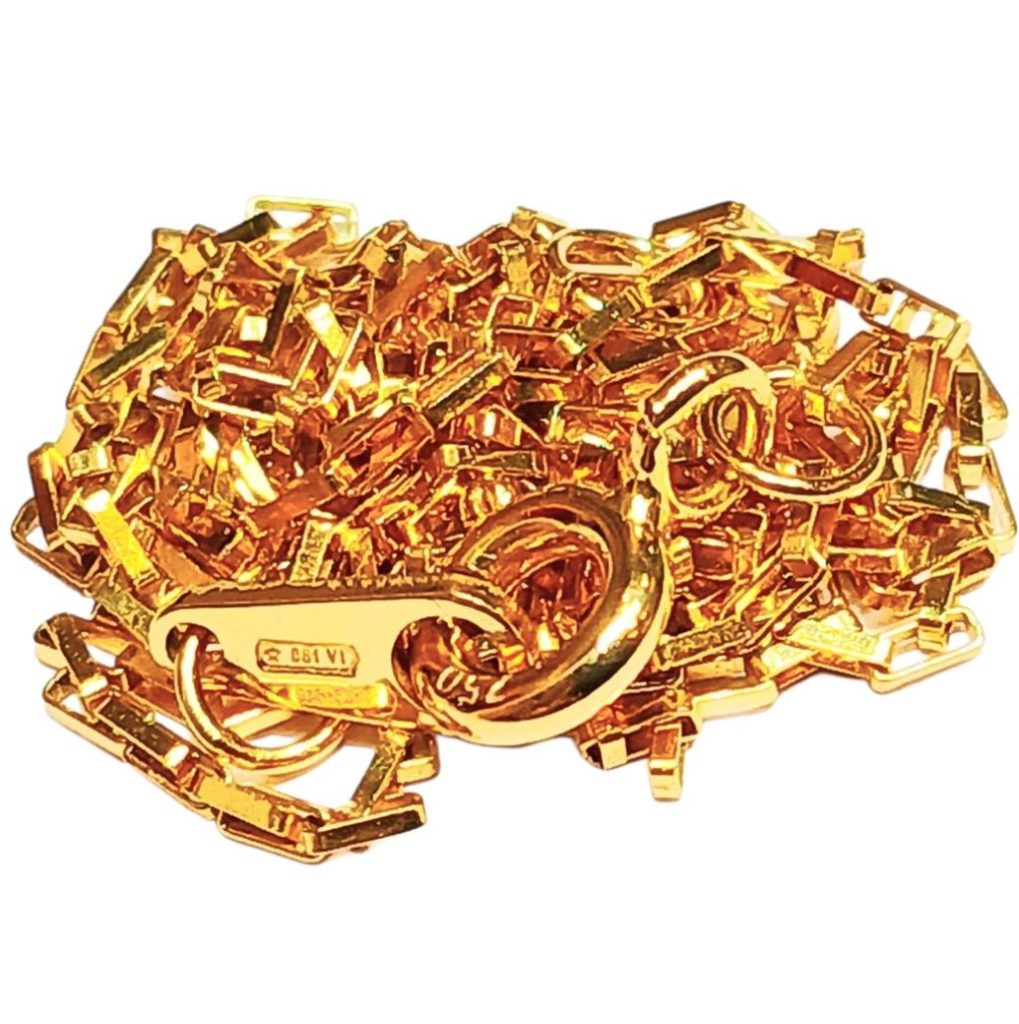 K18(18金)ネックレス