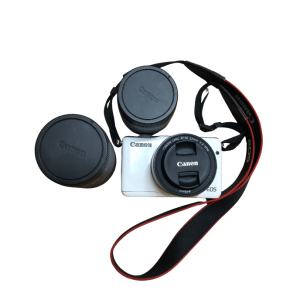 Canon EOS M10 カメラ