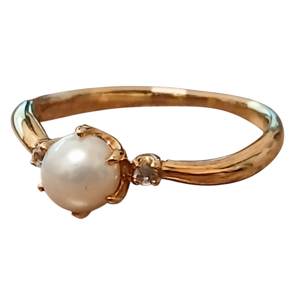 K18（18金・750）パール・メレダイヤモンドリング