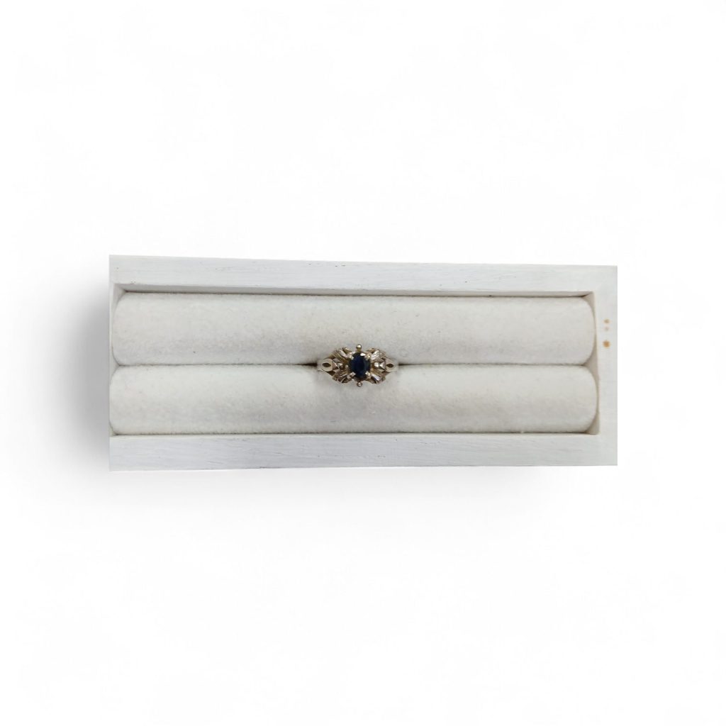 K14WG　14金　リング　サファイア