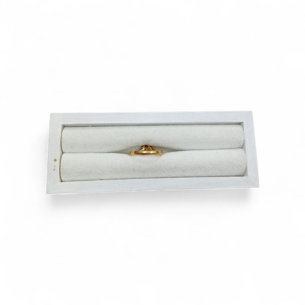 K18　18金　リング