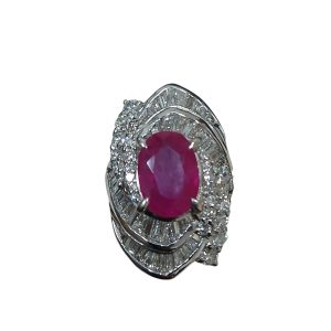 Pt900 プラチナ ルビーリング ルビー 1.79ct メレダイヤ 1.069ct