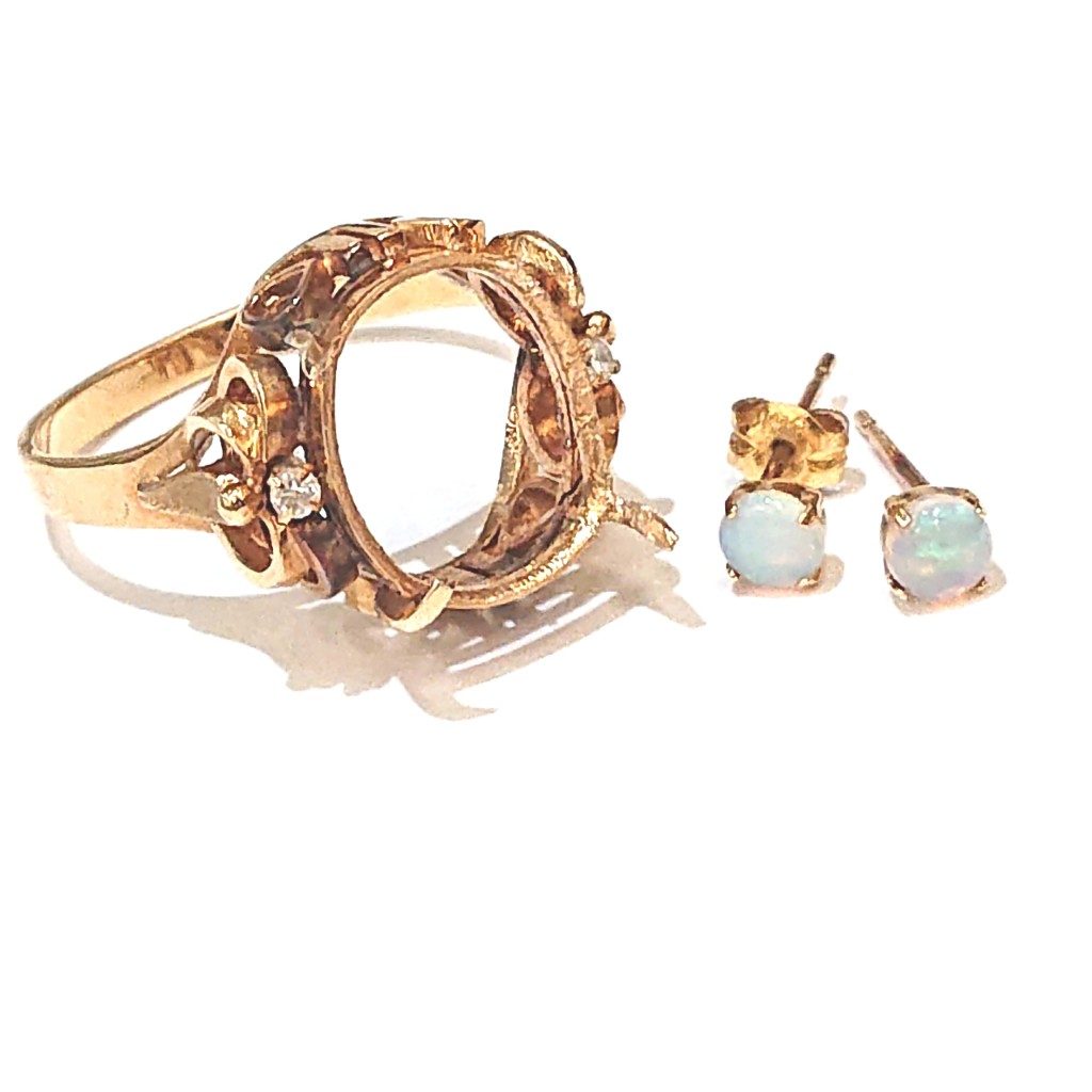 K18 18金 ホワイトオパール ピアス リング