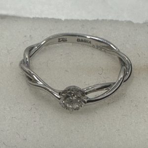 K18WG ダイヤモンド ツイストデザインリング