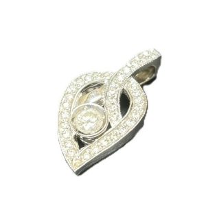 K18（18金）ホワイトゴールドダイヤペンダントトップ