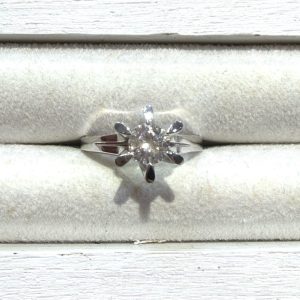 プラチナ（Pt900）ダイヤモンド　リング