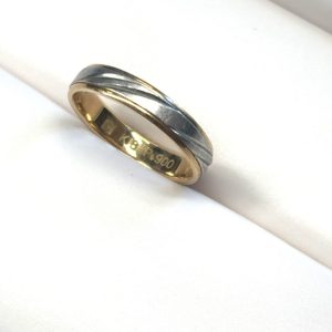 K18（18金）プラチナ（Pt900）コンビ　リング（指輪）
