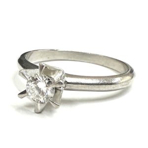 【貴金属】Pt900（プラチナ）ダイヤモンド付リング アクセサリー ジュエリー