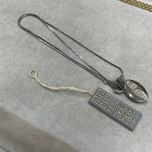 ジバンシーネックレスの買取| 取手市中田