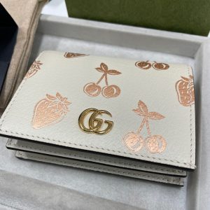 ブランド品買取強化月間| グッチのGGマーモント ストロベリーチェリー 二つ折り財布の買取 | 龍ケ崎市中根台