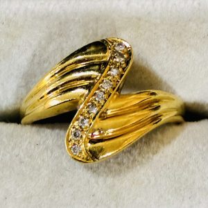 K18(18金）ダイヤモンドリング