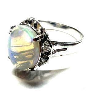 【貴金属】Pt900 ホワイトオパール付リング ジュエリー アクセサリー