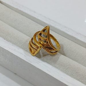 【K18Pt850コンビリング】18金・プラチナ850・貴金属・アクセサリー