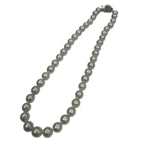 K18WG ネックレス