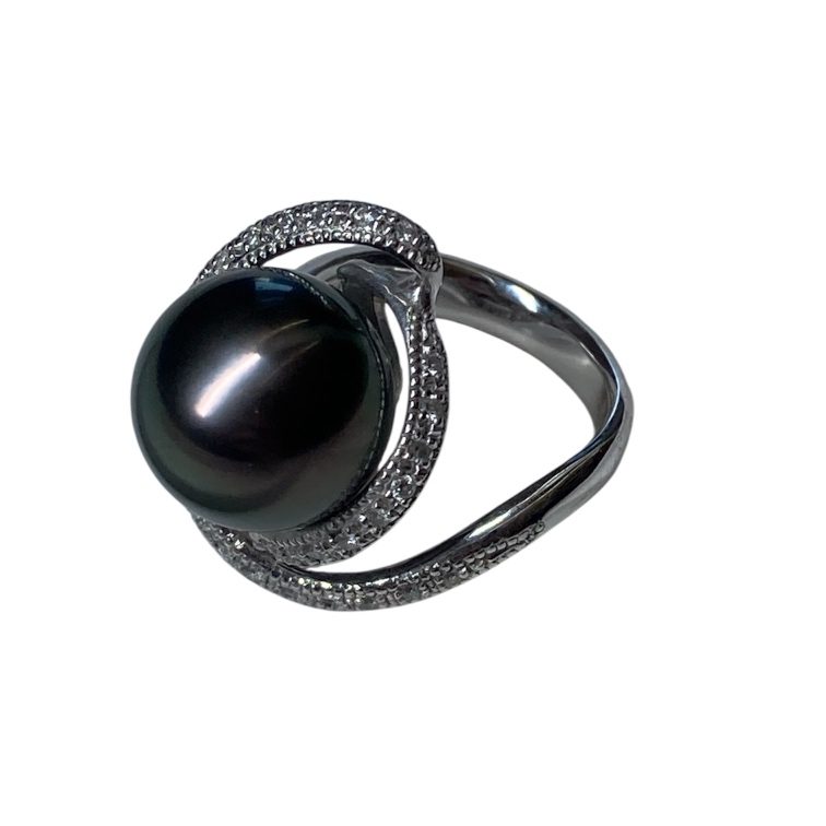 Pt900 黒蝶パールリング　プラチナ900