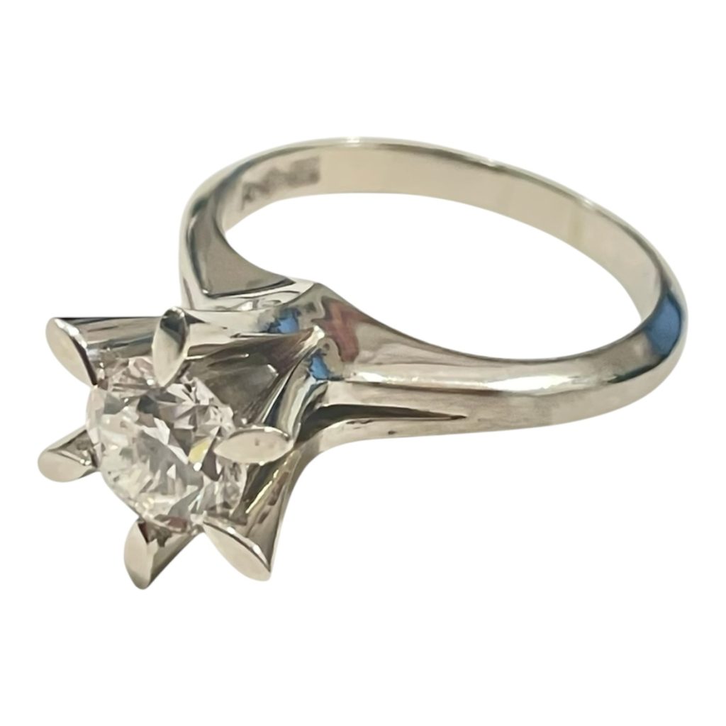 Pt950 ダイヤモンド付き リング