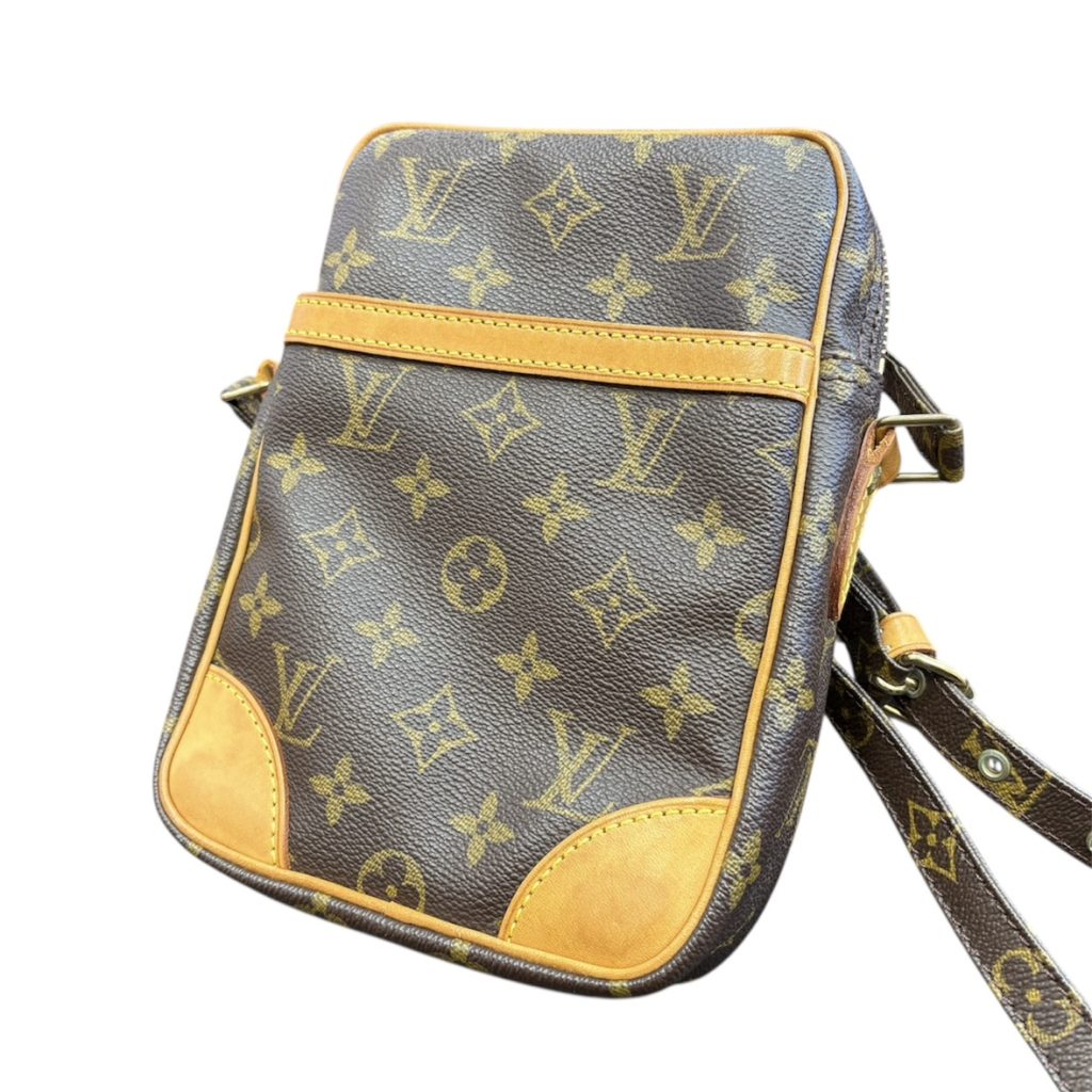 【Louis Vuitton (ルイヴィトン)】モノグラム  ダヌーブ  ショルダーバッグ  M45266