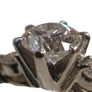 函館市でPt900ダイヤリングを高価買取｜プラチナ×ダイヤは状態問わず査定します