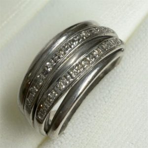 Pt900 リング メレダイヤ