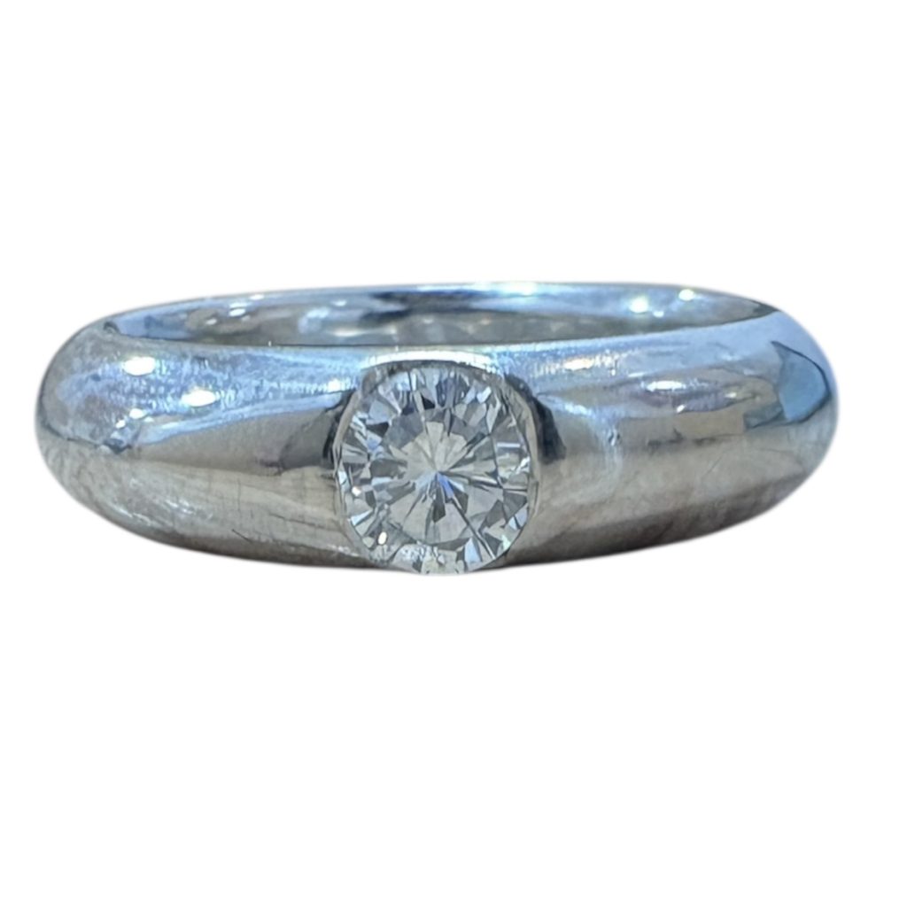 Pt900 ( プラチナ )　ダイヤ リング