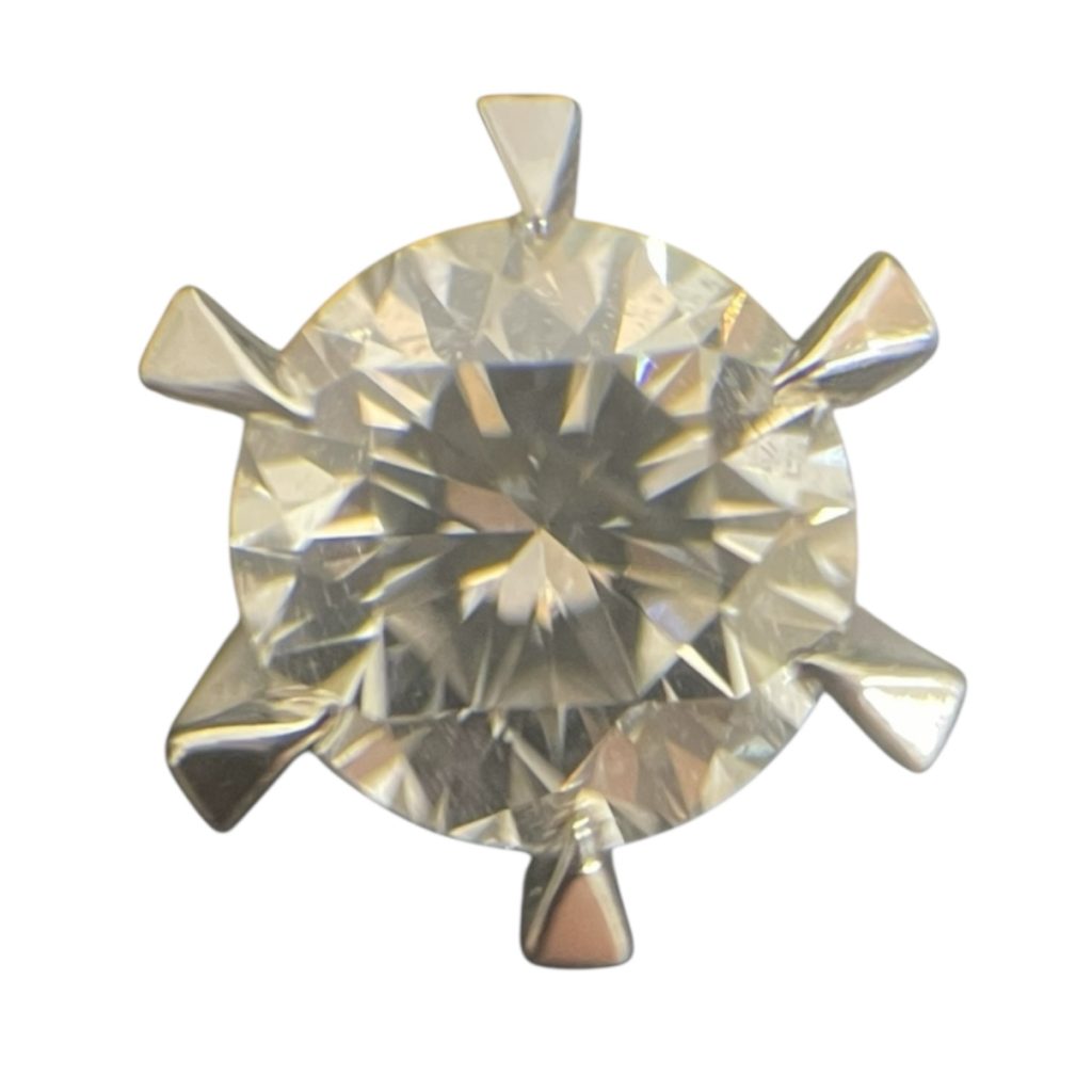 函館市でPt850 ダイヤモンド0.4ctを買取しました