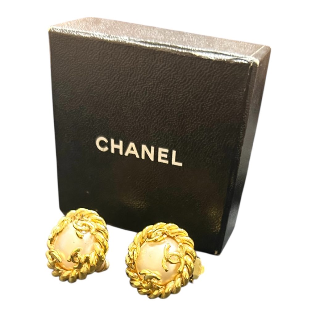CHANEL イヤリング 買取り