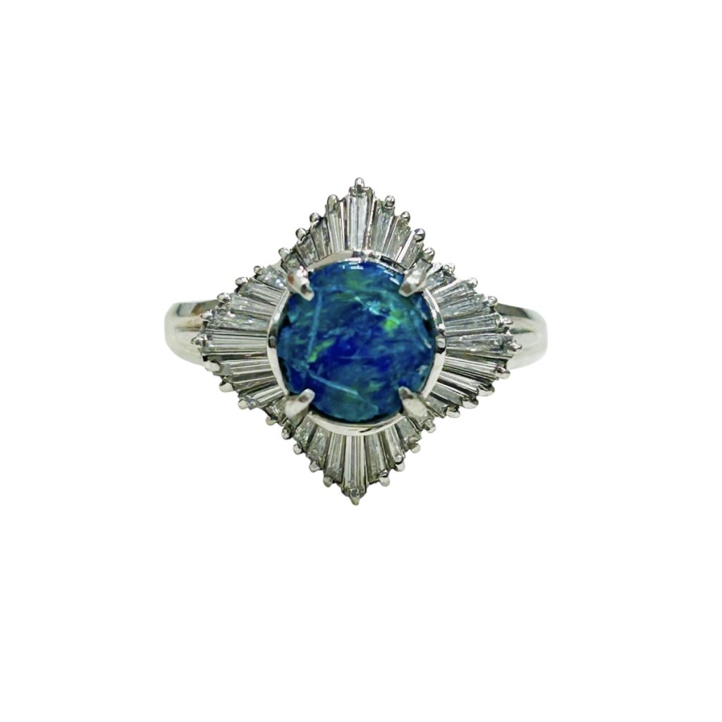 Pt900 オパール1.01ct＆メレダイヤ0.5ct付きリング