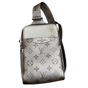 Louis Vuitton ルイヴィトン タイガラマ アウトドア・スリングバッグ