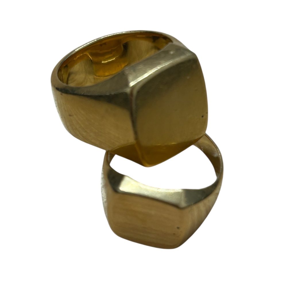 K18 18金 印台リング