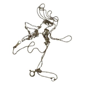 K18　18金　絡まった ネックレス