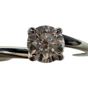 函館市でPt850ダイヤモンドリング0.4ctを買取｜シンプルデザインも高評価