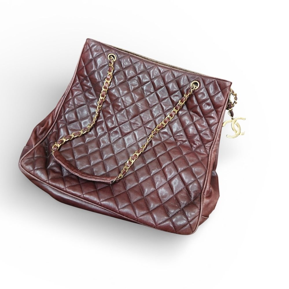 【シャネル チェーンバッグ】弘前市