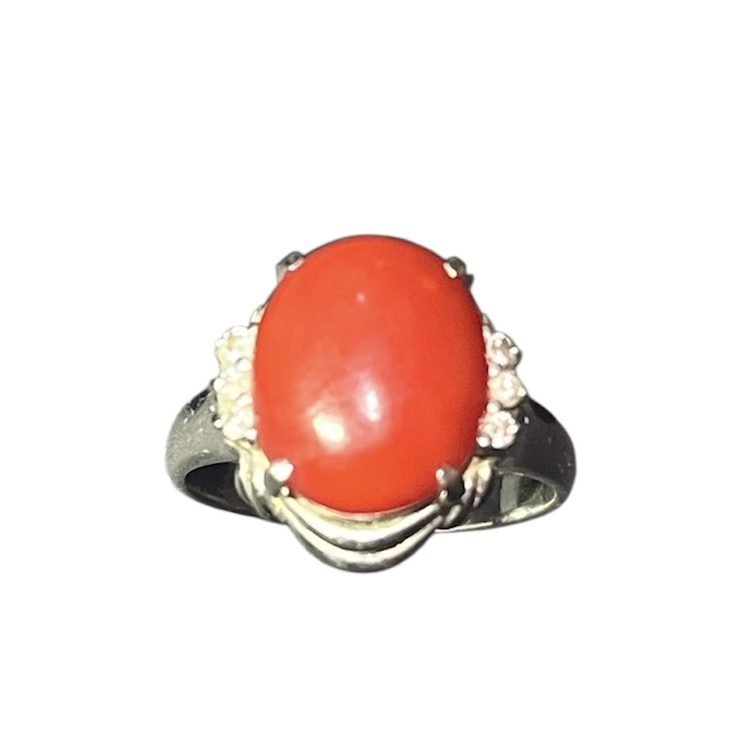 【珊瑚 メレダイヤ リング】Pt900 プラチナ900